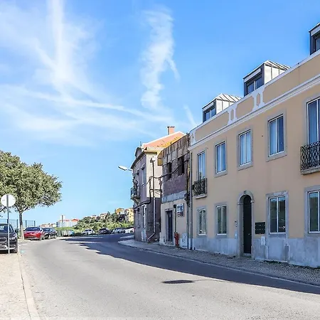 Apartment Portucale ! Concept Campo Ourique Lisbon