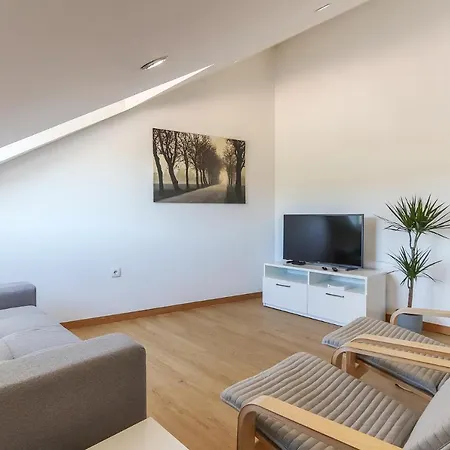 Apartment Portucale ! Concept Campo Ourique
